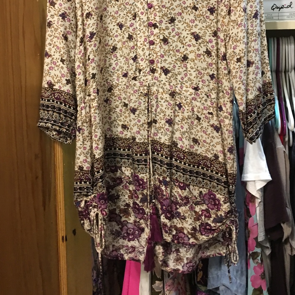 Romper - Picture 2 of 2